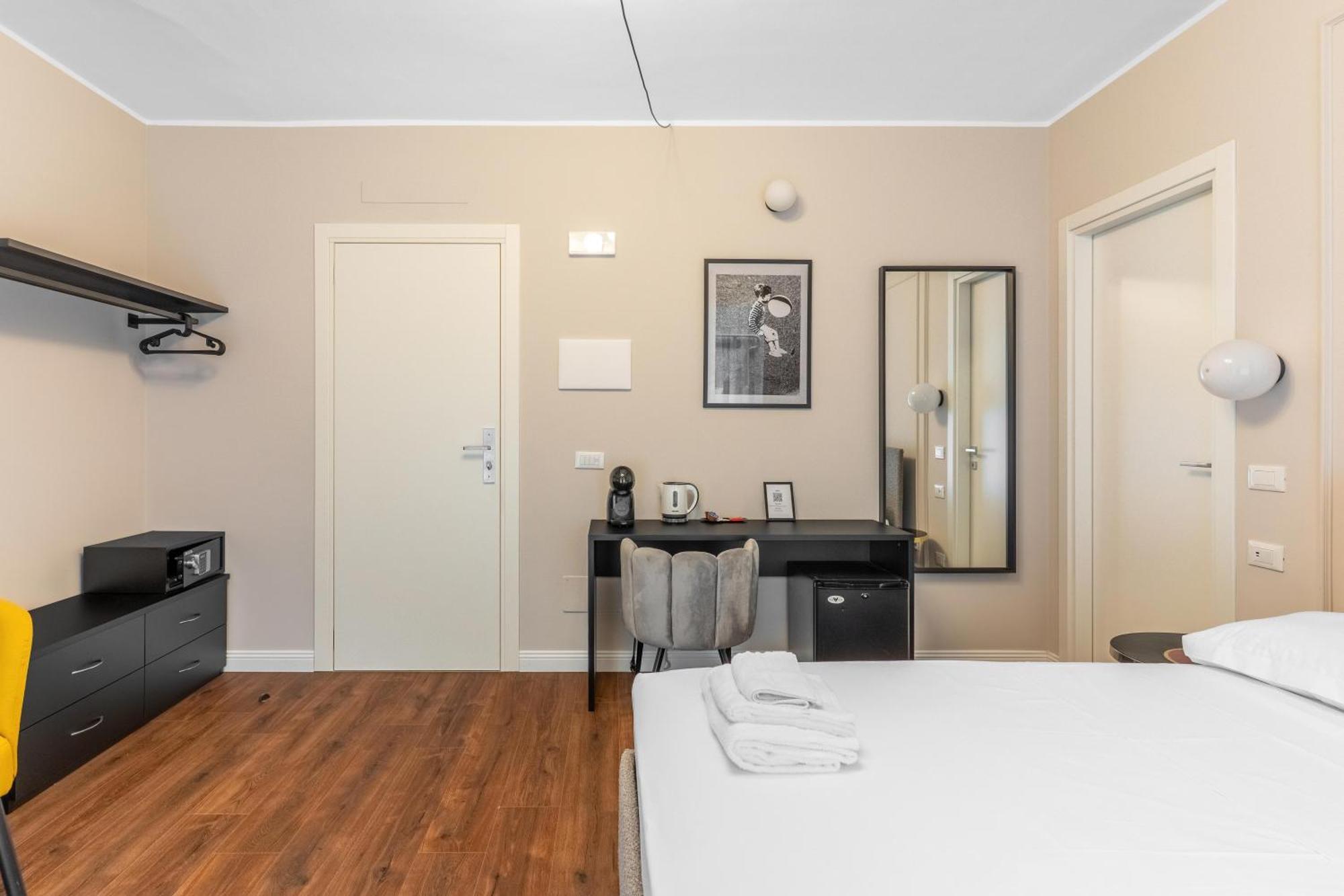 Torriani Foresteria Lombarda Hotel *